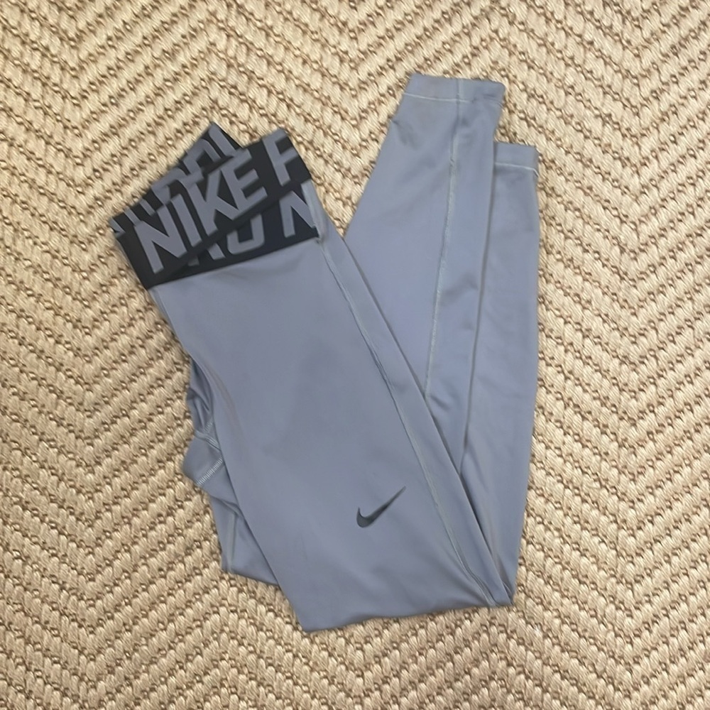 Nike Pro - Athletic Leggings - Grey / Black - XS